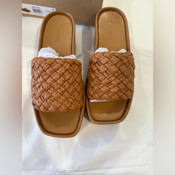 VINCE Mari Wedge Sandals in Tan New IN BOX - Picture 4 of 8